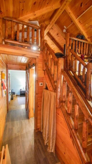 Charming Lakeview Cabin Near Geneva-On-The-Lake! Ashtabula Eksteriør bilde