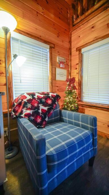 Charming Lakeview Cabin Near Geneva-On-The-Lake! Ashtabula Eksteriør bilde